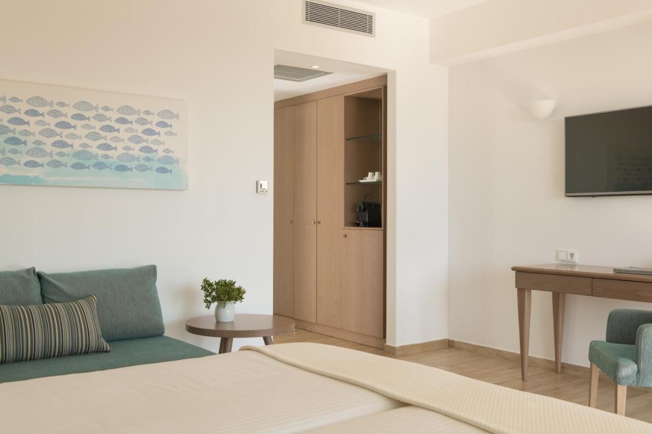 Paralos Irini Mare Otel 4*